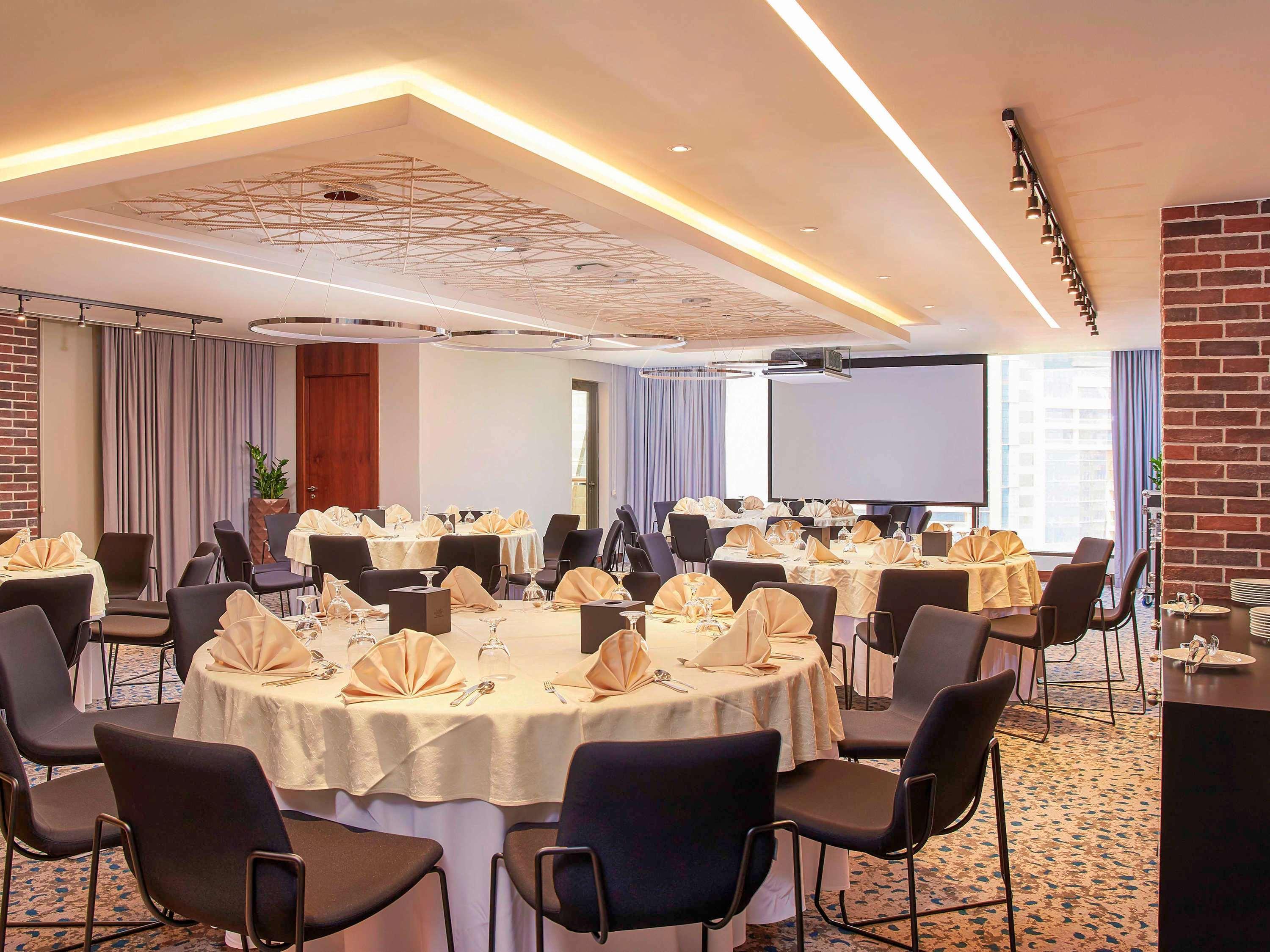 Mercure Hotel Apartments Dubai Barsha Heights Exterior foto